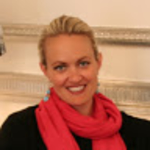 Meet your Posher, Gretchen - Picture 1 of 1